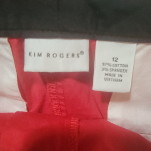 Kim Rogers Red Women's Bermuda Shorts - Picture 3 of 3